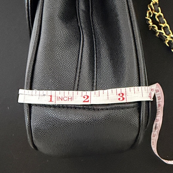 CC Black Leather Chain Bag - Picture 4 of 12